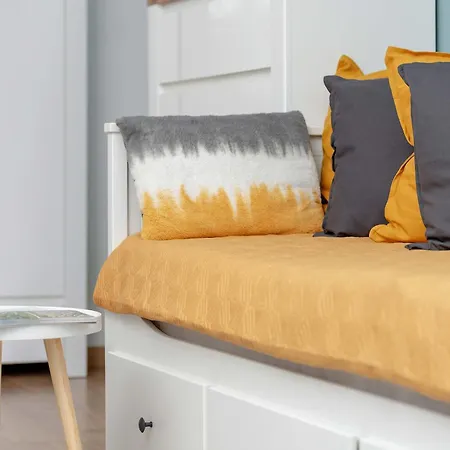Apartment Cosy With Parking In By Renters *