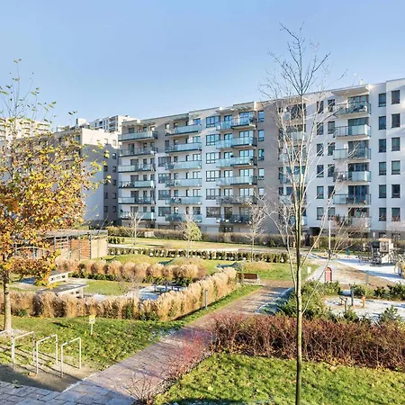 Cosy With Parking In By Renters Gdansk
