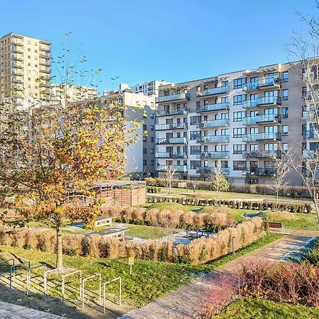 Cosy With Parking In By Renters *